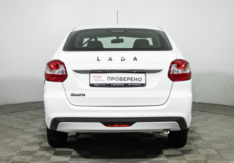 Подержанный автомобиль LADA (ВАЗ) Granta Liftback 2023 года (6 фото)