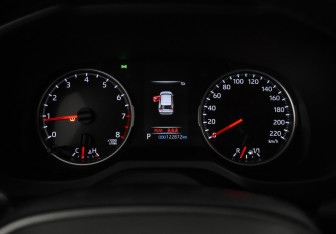 Подержанный автомобиль Toyota RAV4 2019 года (18 фото)