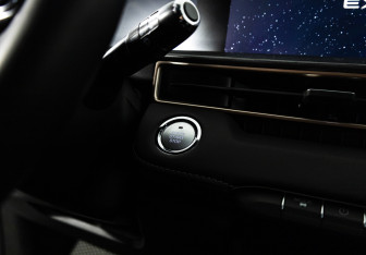 Подержанный автомобиль Exeed LX 2024 года (21 фото)
