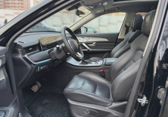 Подержанный автомобиль Jetour X70 Plus 2024 года (12 фото)