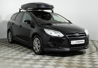 Подержанный автомобиль Ford Focus Wagon 2012 года (3 фото)
