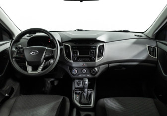 Подержанный автомобиль Hyundai Creta 2017 года (13 фото)