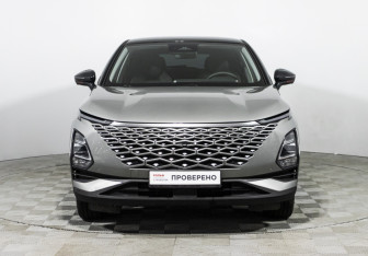 Подержанный автомобиль Omoda C5 2023 года (2 фото)