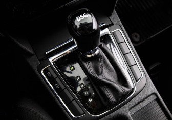 Подержанный автомобиль Skoda Superb Liftback 2014 года (16 фото)