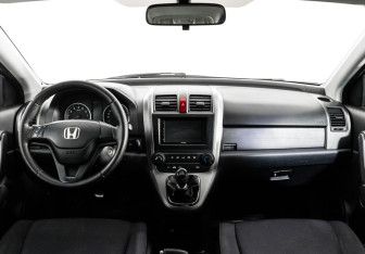 Подержанный автомобиль Honda CR-V 2008 года (10 фото)