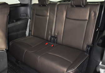 Подержанный автомобиль Infiniti QX60 2018 года (12 фото)