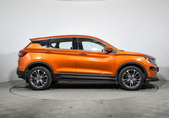 Подержанный автомобиль Geely Coolray 2020 года (4 фото)