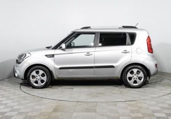Подержанный автомобиль Kia Soul 2013 года (8 фото)