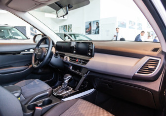 Новый Kia Seltos 2025 (10 фото)