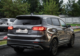 Подержанный автомобиль Chery Tiggo 8 Pro 2022 года (6 фото)