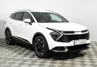 Подержанный автомобиль Kia Sportage 2023 года (3 фото)