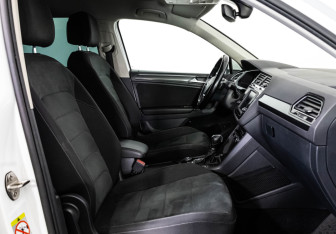 Подержанный автомобиль Volkswagen Tiguan 2017 года (20 фото)
