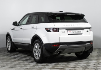 Подержанный автомобиль Land Rover Range Rover Evoque 2015 года (7 фото)