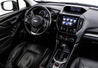 Подержанный автомобиль Subaru Forester Suv 2020 года (17 фото)