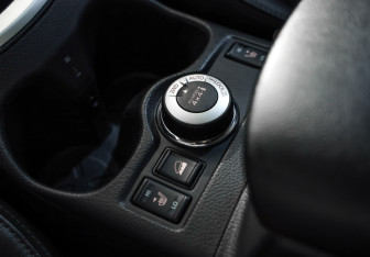 Подержанный автомобиль Nissan X-Trail 2017 года (19 фото)