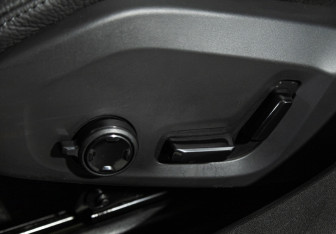 Подержанный автомобиль Volvo S90 2021 года (24 фото)