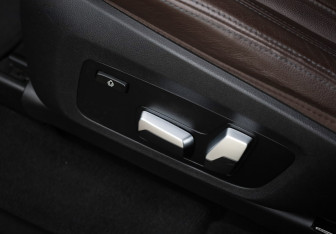 Подержанный автомобиль BMW X3 2021 года (27 фото)