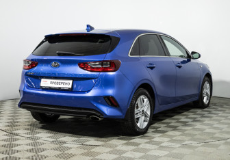 Подержанный автомобиль Kia Ceed Hatchback 2019 года (5 фото)