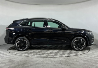 Новый Volkswagen Tiguan 2025 (4 фото)