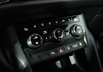 Подержанный автомобиль Skoda Kodiaq 2020 года (18 фото)