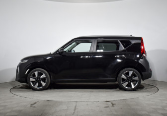 Подержанный автомобиль Kia Soul 2021 года (8 фото)