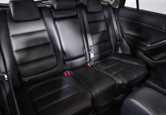 Подержанный автомобиль Mazda CX-5 2017 года (25 фото)