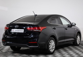 Подержанный автомобиль Hyundai Solaris Sedan 2017 года (5 фото)