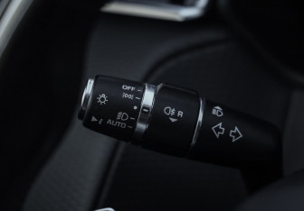 Подержанный автомобиль Land Rover Range Rover Velar 2019 года (26 фото)