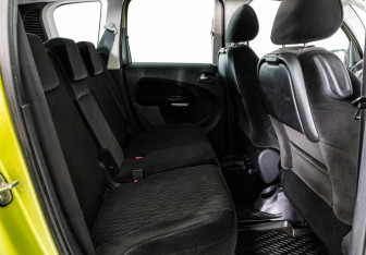 Подержанный автомобиль Citroen C3 Picasso 2009 года (15 фото)