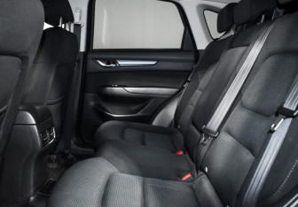 Подержанный автомобиль Mazda CX-5 2019 года (12 фото)