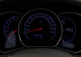 Подержанный автомобиль Nissan Murano Suv 2012 года (25 фото)