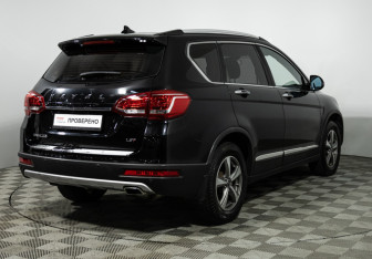 Подержанный автомобиль Haval H6 2017 года (5 фото)