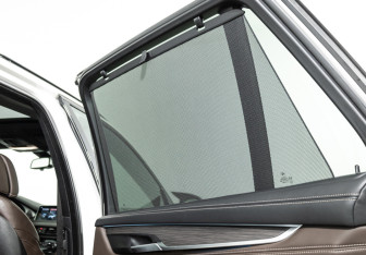 Подержанный автомобиль BMW X5 2017 года (30 фото)