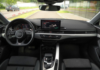 Подержанный автомобиль Audi A5 Liftback 2021 года (11 фото)