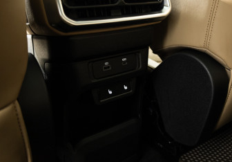 Подержанный автомобиль Jetour T2 2024 года (16 фото)