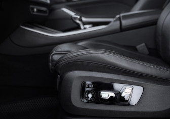 Подержанный автомобиль BMW X5 2019 года (26 фото)