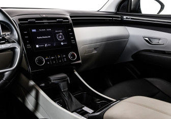 Подержанный автомобиль Hyundai Tucson 2021 года (20 фото)