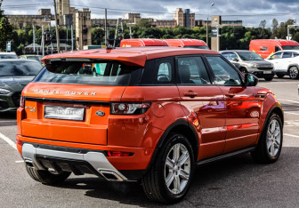 Подержанный автомобиль Land Rover Range Rover Evoque 2014 года (7 фото)