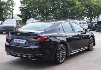 Новый Toyota Camry Sedan 2026 (5 фото)