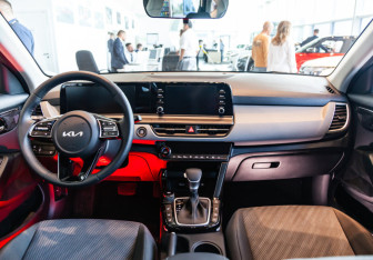 Новый Kia Seltos 2025 (11 фото)