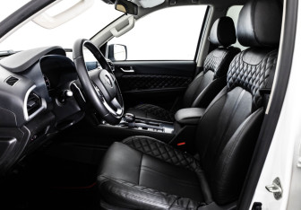 Подержанный автомобиль Foton Tunland G7 2024 года (19 фото)