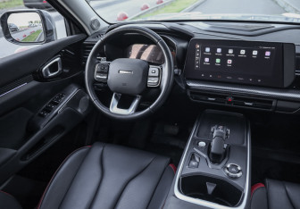 Подержанный автомобиль Haval H3 2024 года (11 фото)