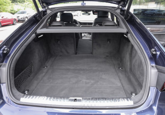 Подержанный автомобиль Audi A7 2019 года (38 фото)