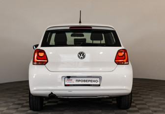 Подержанный автомобиль Volkswagen Polo Hatchback 2012 года (5 фото)
