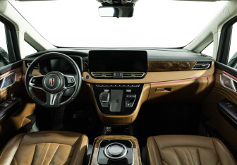 Подержанный автомобиль Hongqi HQ9 2022 года (13 фото)