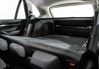 Подержанный автомобиль BMW X5 2016 года (34 фото)