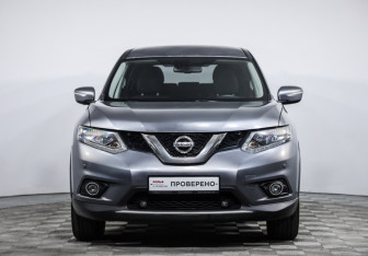 Подержанный автомобиль Nissan X-Trail 2017 года (2 фото)