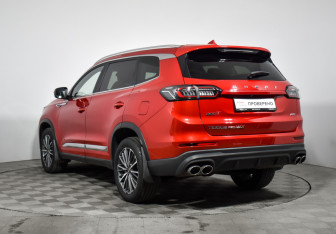 Подержанный автомобиль Chery Tiggo 8 Pro Max 2023 года (7 фото)