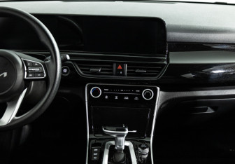 Подержанный автомобиль Kia Seltos 2024 года (14 фото)