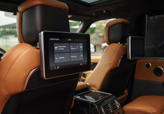 Подержанный автомобиль Land Rover Range Rover 2019 года (32 фото)